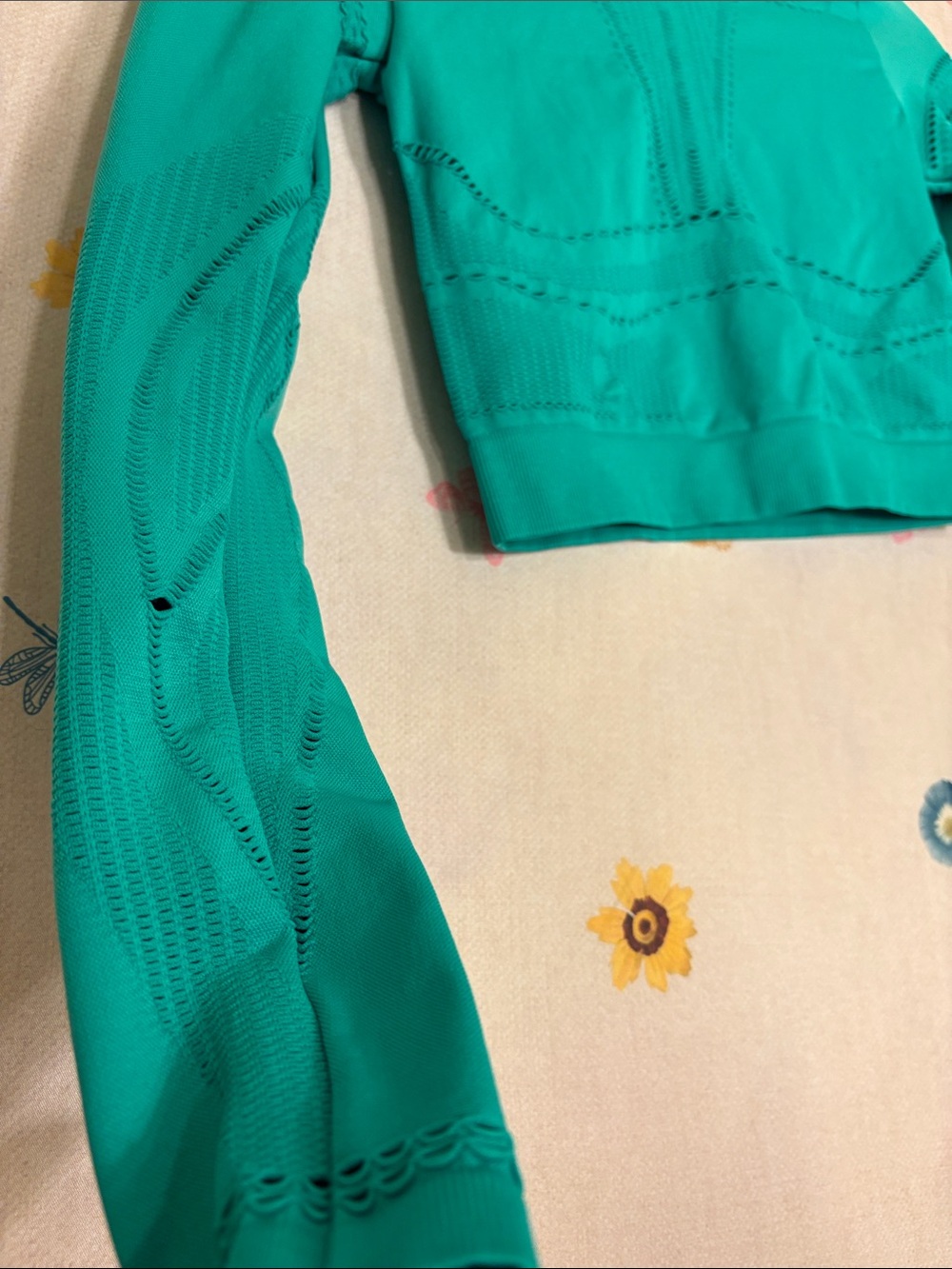 Fabletics - Teal Knit Long-Sleeve Crop Top - Picture 9 of 10